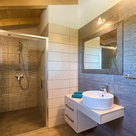 Amber Villa *