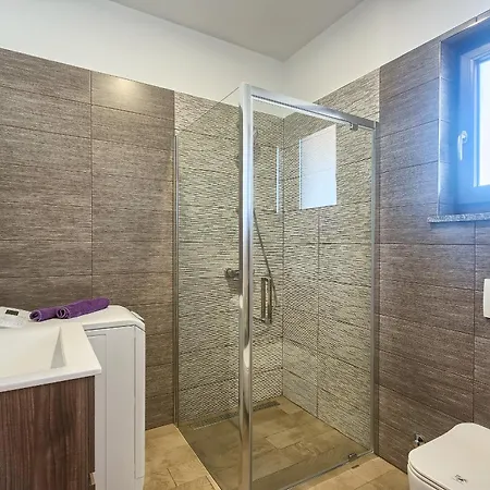 Amber Villa *