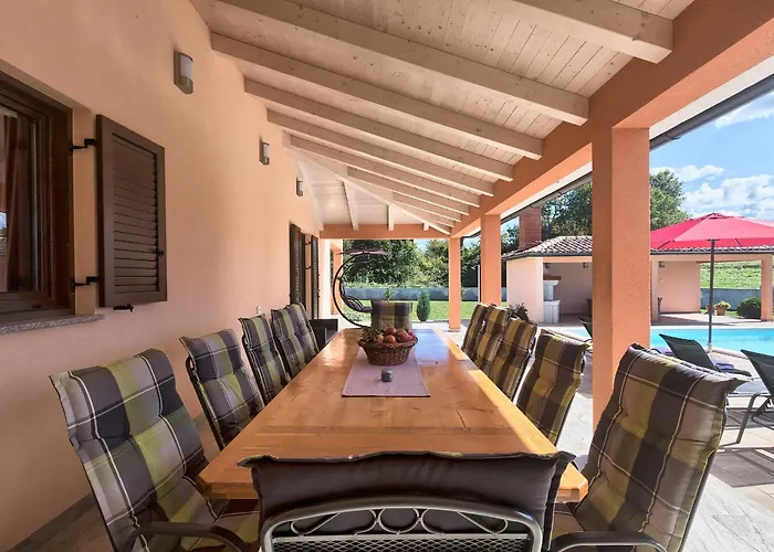 Amber Villa Rojnići